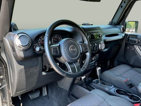 Used 2011 Jeep Wrangler Sport AWD/4WD image 17