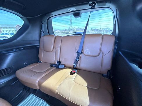 Used 2022 INFINITI QX80 Sensory w/ All-Season Package AWD/4WD image 22