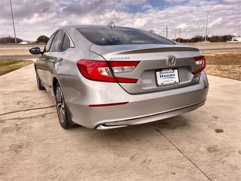 Certified 2018 Honda Accord Hybrid image 5