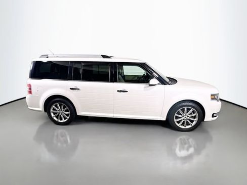 Used 2014 Ford Flex Limited w/ Equipment Group 301A AWD/4WD image 5