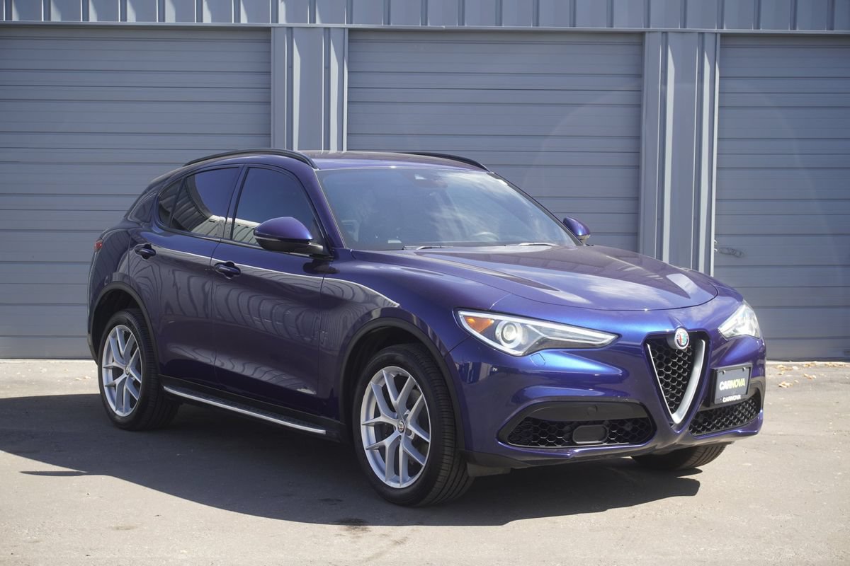 Used 2018 Alfa Romeo Stelvio Ti Sport AWD/4WD image 7