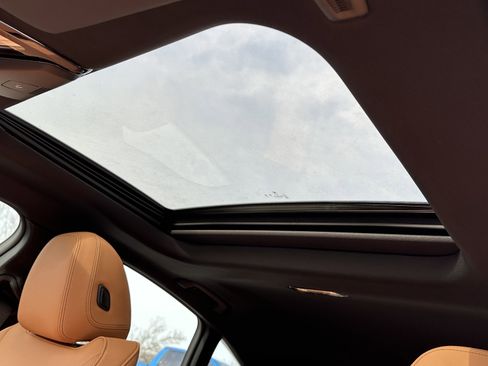 Used 2026 BMW 430i xDrive w/ M Sport Package image 27