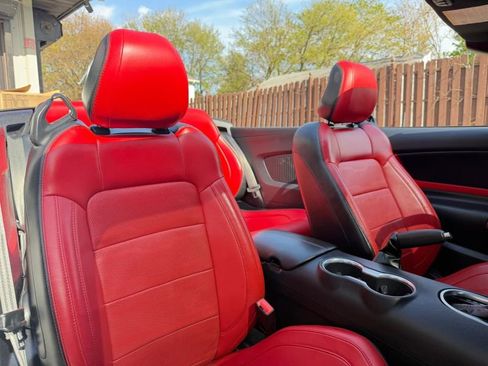 Used 2019 Ford Mustang Premium w/ Equipment Group 201A RWD image 24