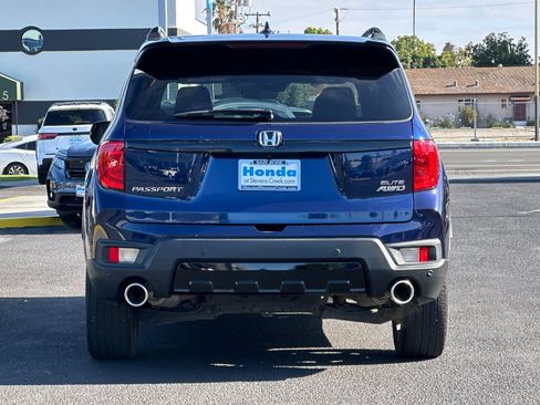 Used 2023 Honda Passport Elite image 10