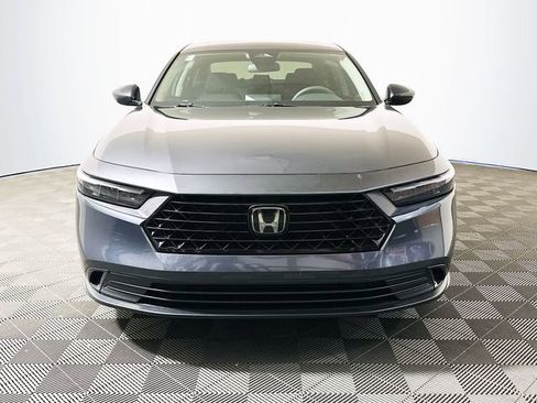 Used 2023 Honda Accord EX image 3
