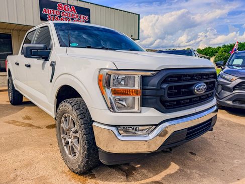 Used 2022 Ford F150 XL w/ XL Chrome Appearance Package AWD/4WD image 3