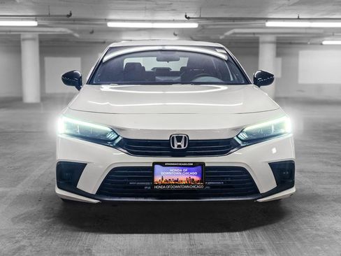 Used 2024 Honda Civic Sport image 11