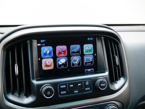 Used 2018 Chevrolet Colorado Z71 image 26