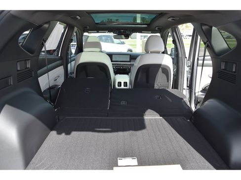 New 2026 Hyundai Tucson Limited image 39