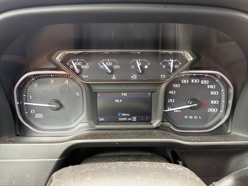 Used 2020 GMC Sierra 3500 SLT w/ SLT Convenience Package AWD/4WD image 11