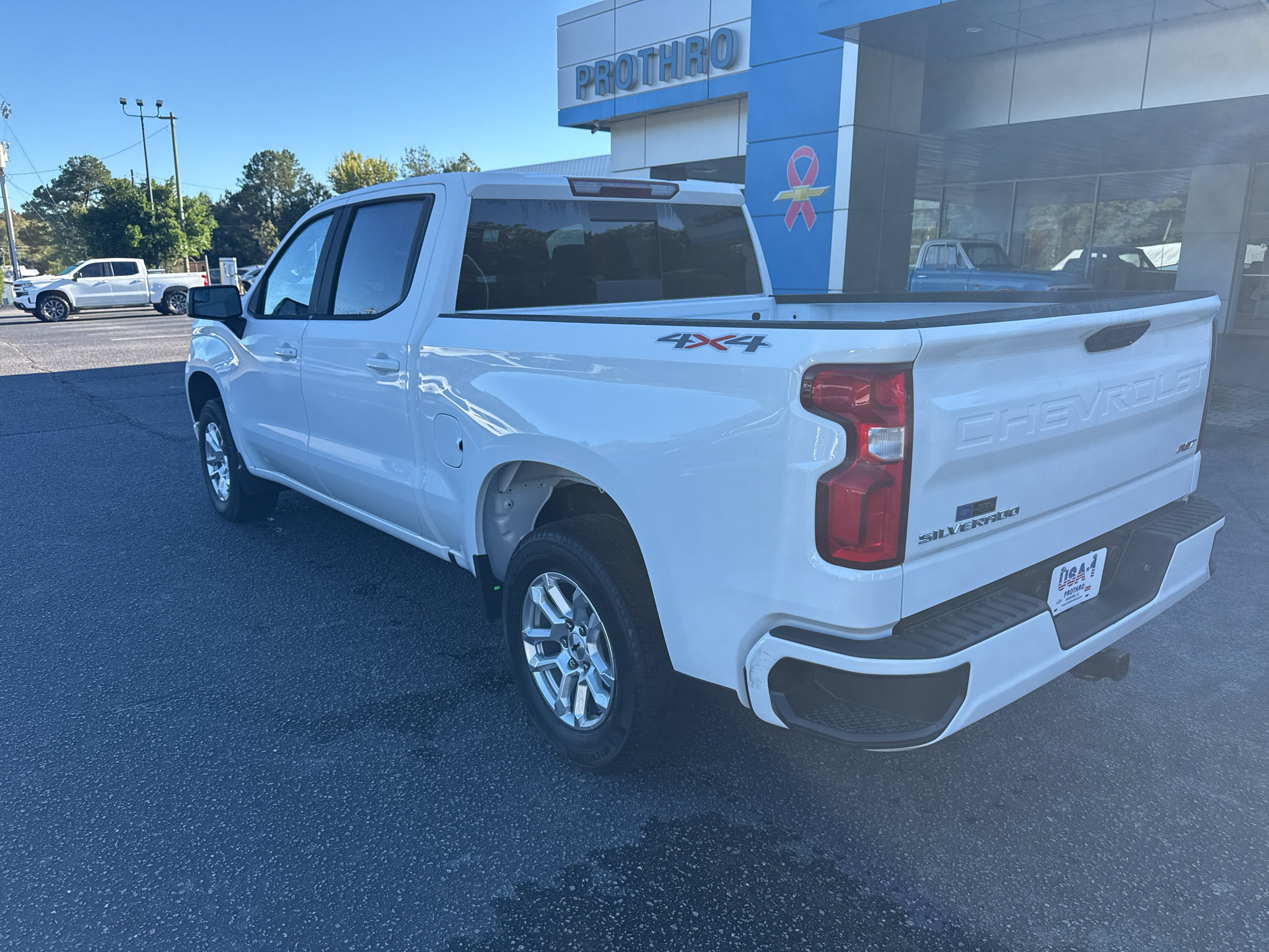 New 2026 Chevrolet Silverado 1500 RST w/ Convenience Package II AWD/4WD image 3