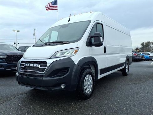 Used 2025 RAM ProMaster 3500 w/ Quick Order Package 22G SLT image 3