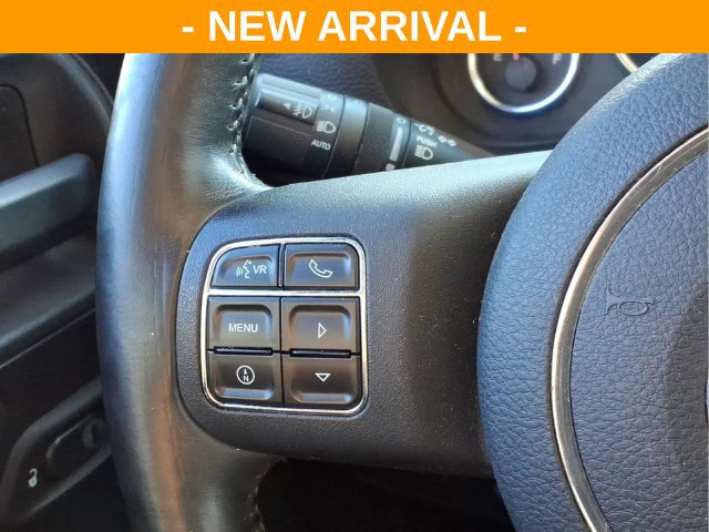 Used 2012 Jeep Wrangler Unlimited Rubicon w/ Connectivity Group AWD/4WD image 16