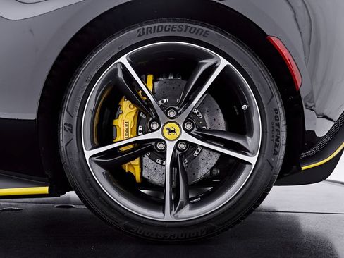 Used 2023 Ferrari 296 GTB RWD image 29