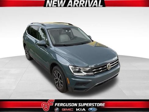 Used 2019 Volkswagen Tiguan SE FWD image 1