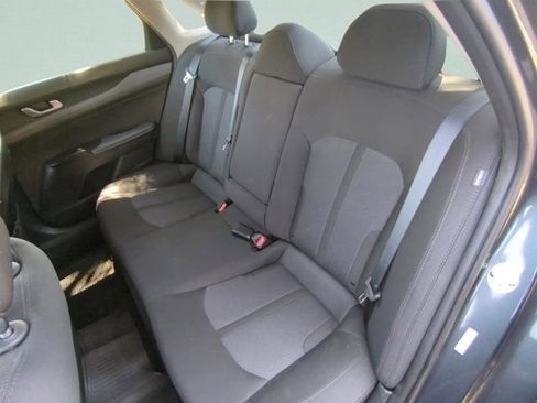 Used 2024 Kia K5 LXS FWD image 9