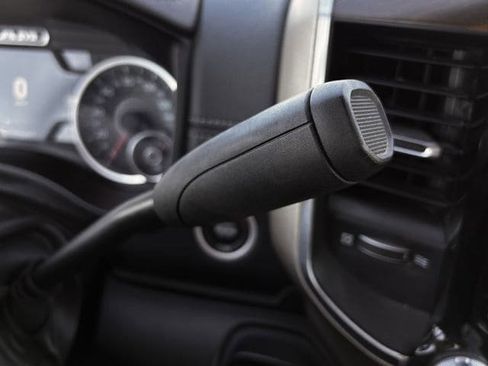 Used 2024 RAM 2500 Laramie image 25