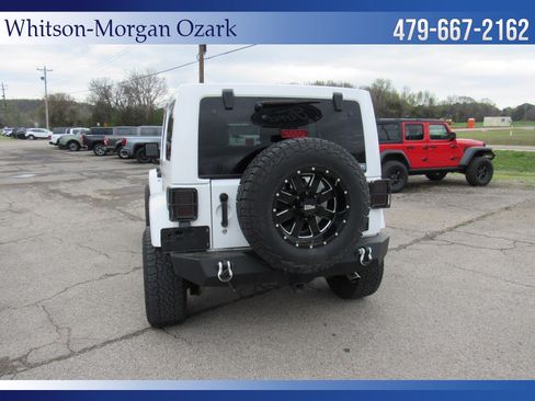 Used 2014 Jeep Wrangler Polar Edition image 10