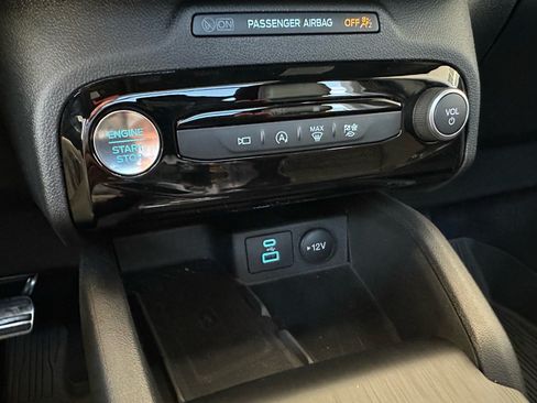 Certified 2023 Ford Escape ST-Line Select w/ Tech Pack #2 AWD/4WD image 35