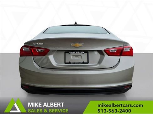 Used 2023 Chevrolet Malibu LS image 6