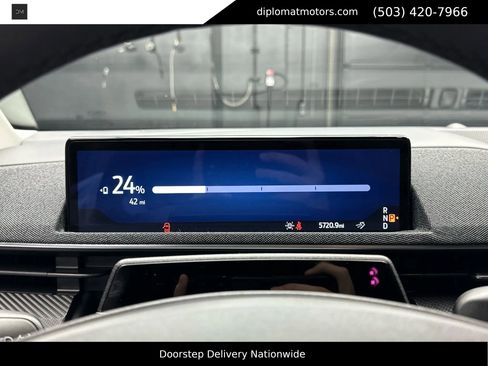 Used 2025 Ford Mustang Mach-E Premium image 27