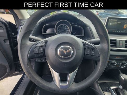 Used 2016 MAZDA MAZDA3 i Sport w/ Preferred Equipment Package FWD image 19