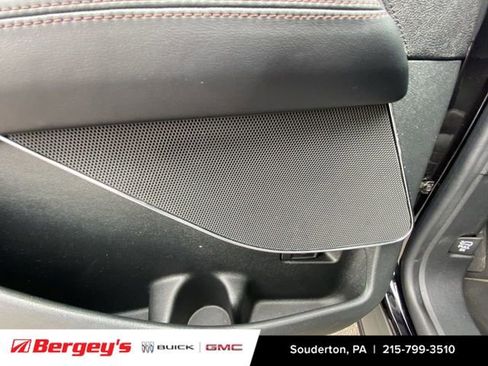 Used 2022 Lincoln Aviator AWD w/ Premium Package image 27