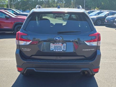 Used 2019 Subaru Forester Premium AWD/4WD image 42