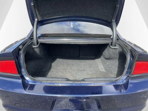 Used 2013 Dodge Charger SE w/ Connectivity Group image 8