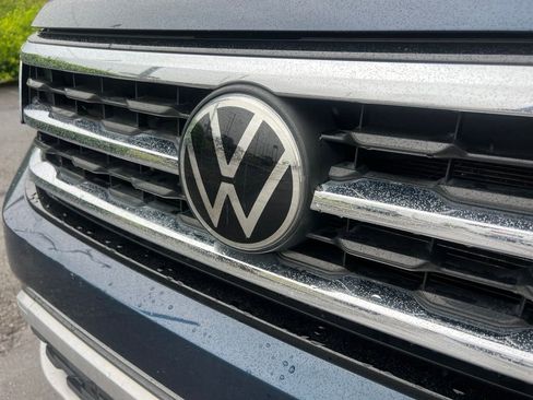 Certified 2023 Volkswagen Atlas SE FWD image 11