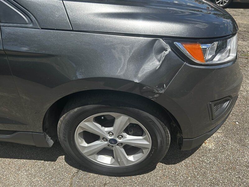 Used 2016 Ford Edge SE AWD/4WD image 19