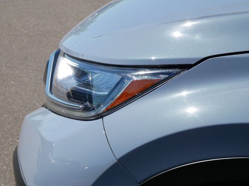 Used 2021 Honda CR-V Touring image 16