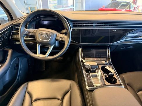 Used 2023 Audi Q7 3.0T Premium AWD/4WD image 13