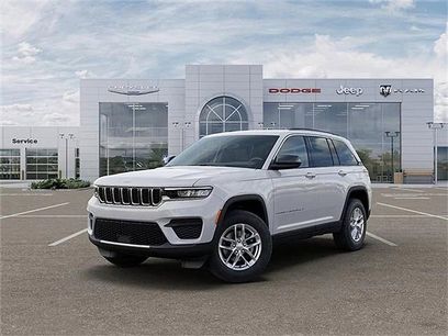 New 2025 Jeep Grand Cherokee Laredo X w/ Luxury Tech Group I