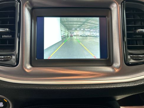 Used 2019 Dodge Challenger SXT RWD image 5