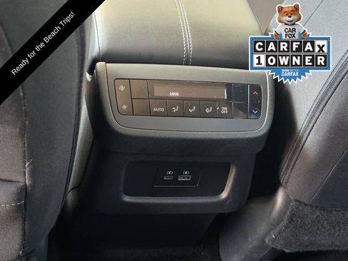 Used 2024 Nissan Pathfinder SV FWD image 11