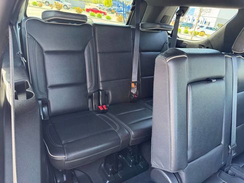 Used 2021 GMC Yukon SLT AWD/4WD image 36