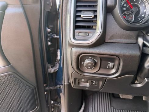 Used 2022 RAM 1500 Lone Star AWD/4WD image 18