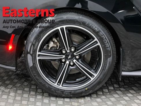 Used 2024 Ford Mustang Premium image 28