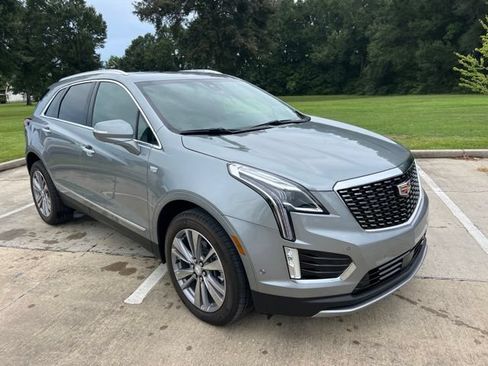 Used 2026 Cadillac XT5 Premium Luxury w/ Driver Assist Package FWD image 10