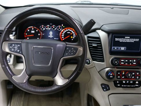 Used 2016 GMC Yukon XL Denali w/ Open Road Package image 11