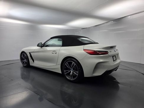 Used 2026 BMW Z4 M40i RWD image 7