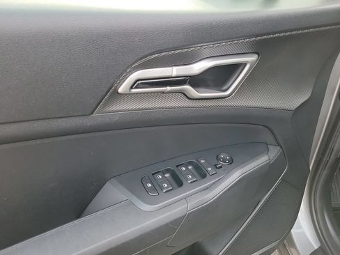 Used 2024 Kia Sportage LX FWD image 23