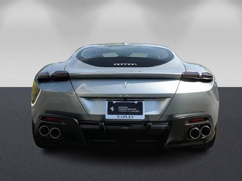 Certified 2021 Ferrari Roma image 4