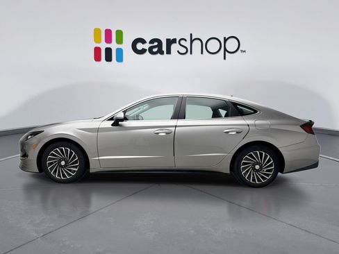 Used 2021 Hyundai Sonata SEL FWD image 2