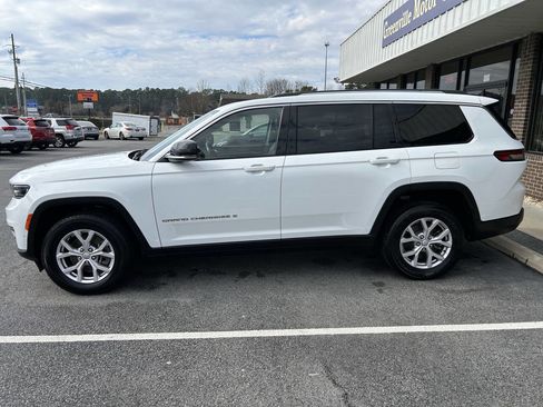 Used 2022 Jeep Grand Cherokee L Limited w/ Luxury Tech Group II image 1