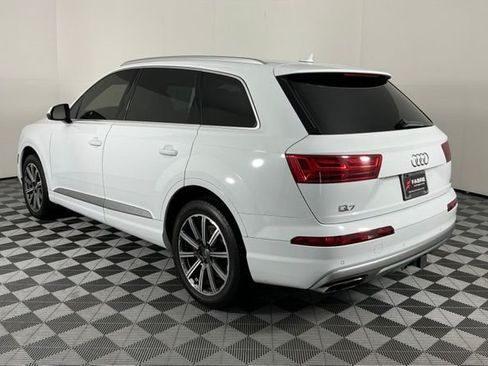 Used 2017 Audi Q7 3.0T Premium Plus w/ Premium Plus Package AWD/4WD image 5