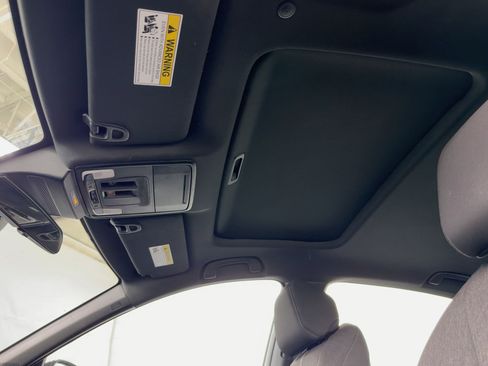 Used 2023 Honda Accord Sport image 16