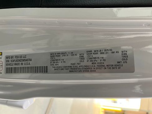 Used 2025 Jeep Wrangler Willys image 77