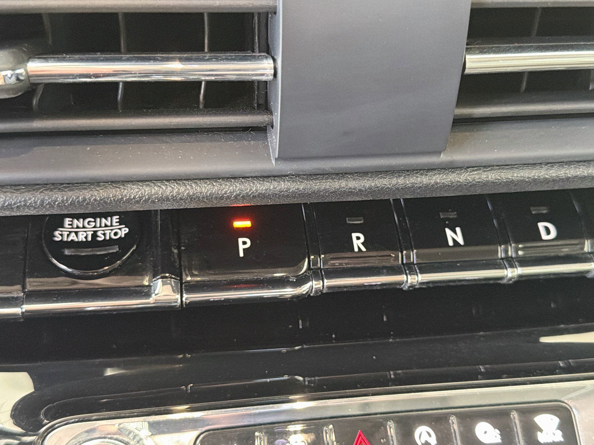 Certified 2023 Lincoln Corsair FWD image 16